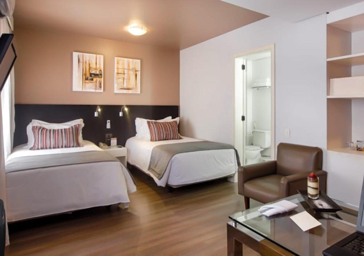 Art Hotel Transamerica Collection Porto Alegre Eksteriør billede A room at the hotel